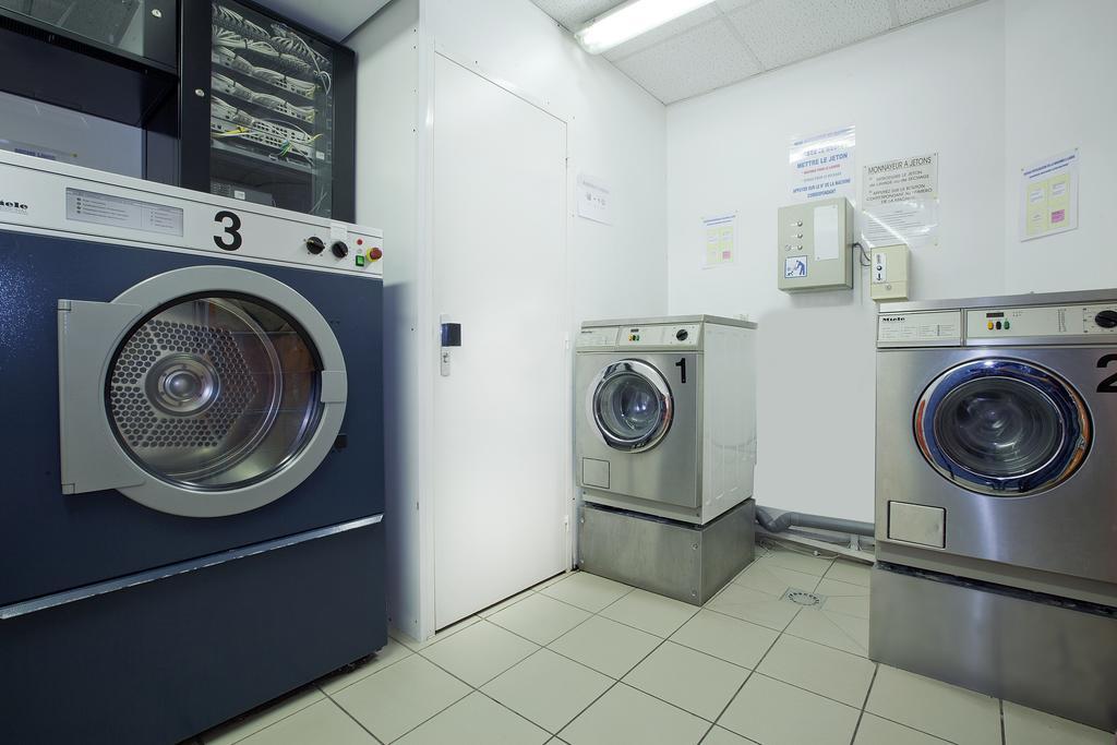 Sejours & Affaires Saint Etienne Jules Ferry Aparthotel Bagian luar foto