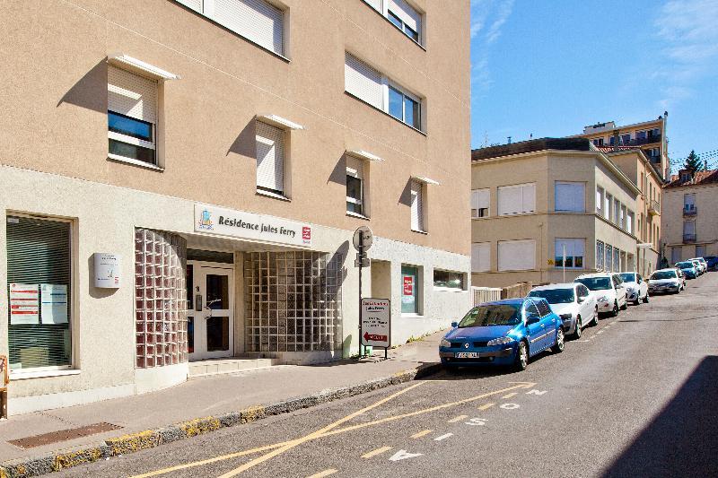 Sejours & Affaires Saint Etienne Jules Ferry Aparthotel Bagian luar foto